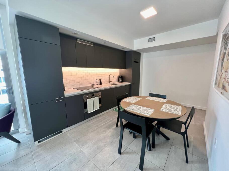 Spacious Studio In The Heart Of Downtown Miami Διαμέρισμα Εξωτερικό φωτογραφία