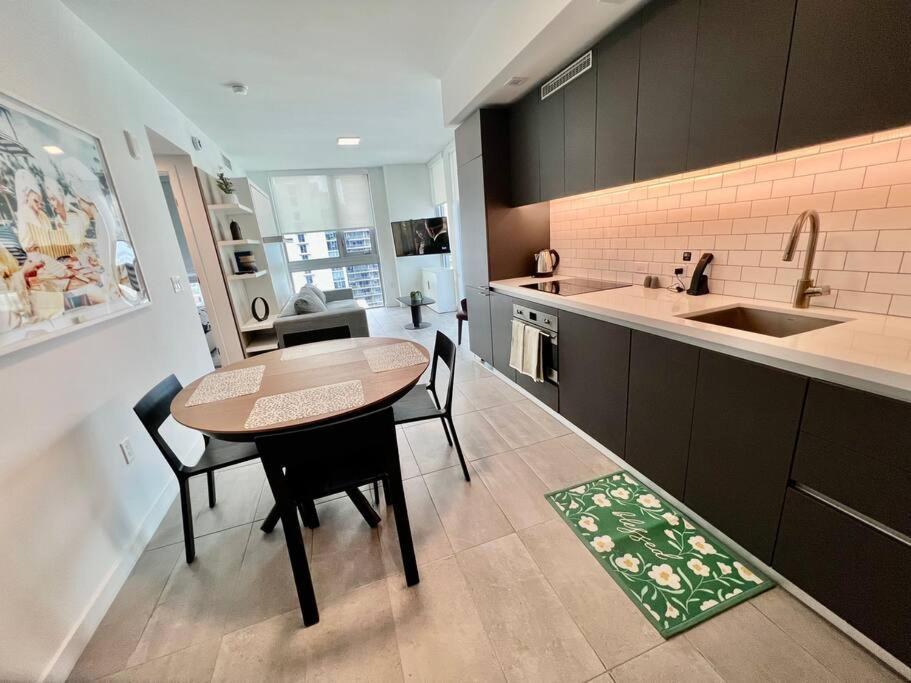 Spacious Studio In The Heart Of Downtown Miami Διαμέρισμα Εξωτερικό φωτογραφία